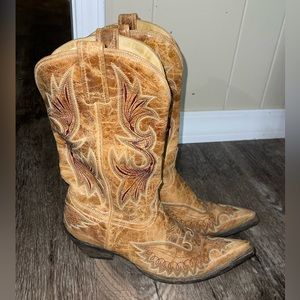 Corral Women’s Distressed Cowboy Boots Size 8M Eagle Bird Colored Stitch Design